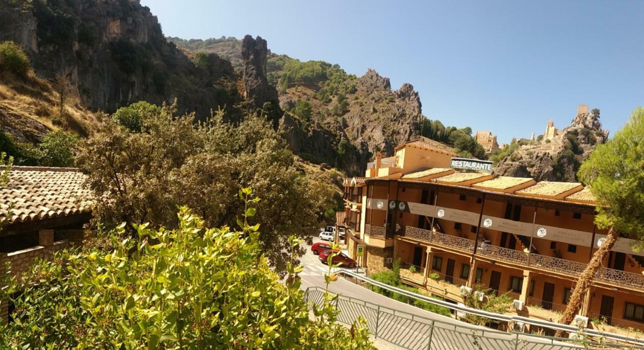 Alojamiento Mirador Del Castillo 라이루엘라 외부 사진